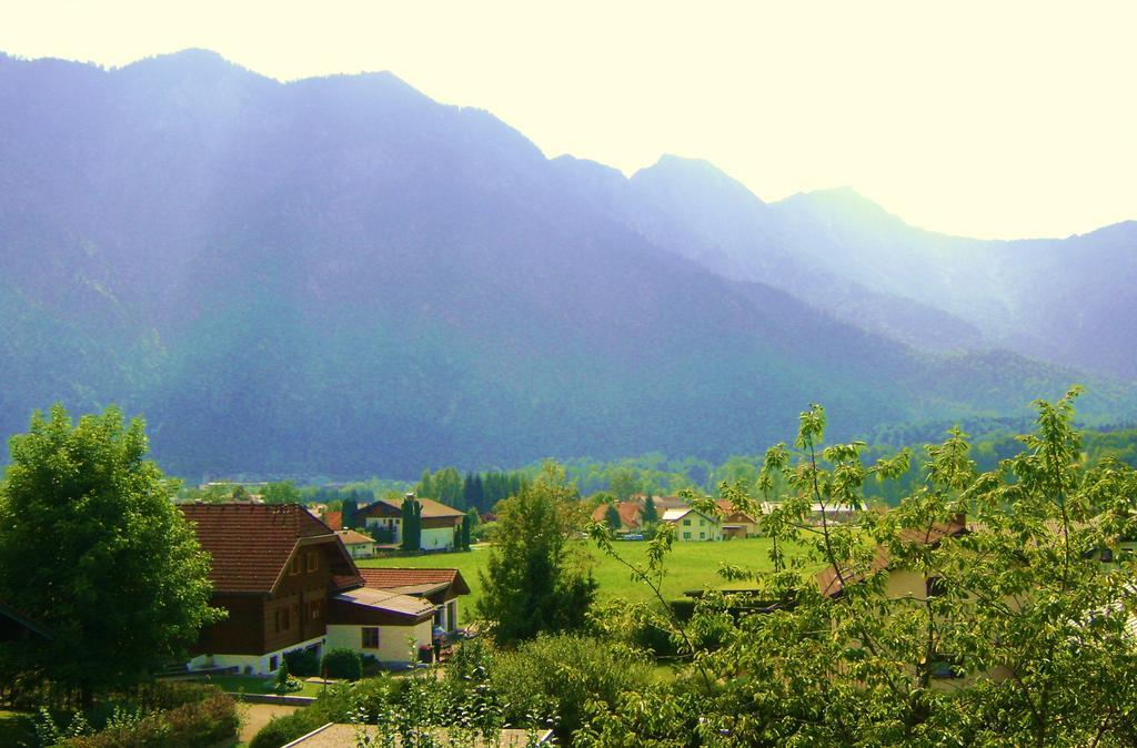 Apartmenthaus Hinterer Bad Goisern am Hallstättersee Zimmer foto